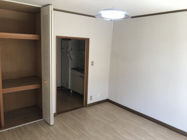 コーポならわの洋室