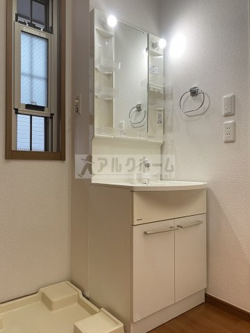 エトワール宮町の独立洗面台