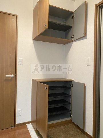 エトワール宮町の玄関