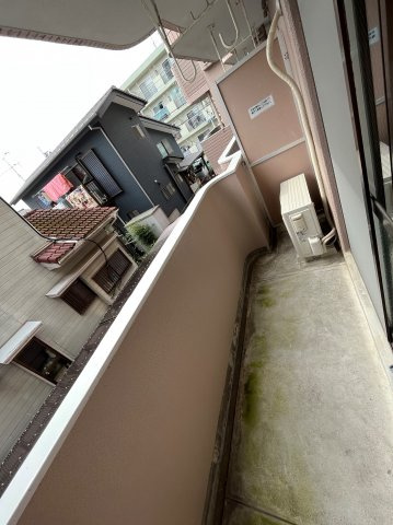 オクトワール宮崎西弐番館のバルコニー