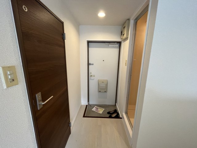 オクトワール宮崎西弐番館の玄関