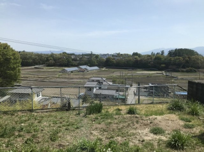 【展望】 | 小諸市平原中古住宅 | 南側に障害物がないので眺望が良く、八ヶ岳連峰がとてもよく見えます。