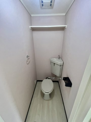 【トイレ】 | メゾンサンフォーレ | 清潔感のあるトイレです