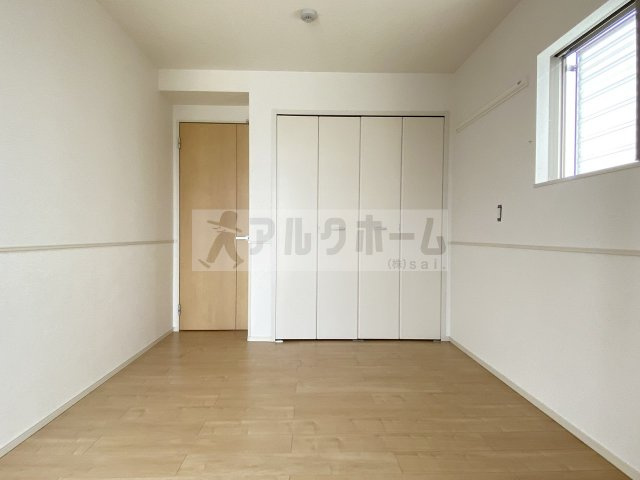 ソレイユコートの洋室