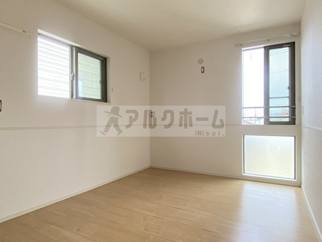 ソレイユコートの洋室