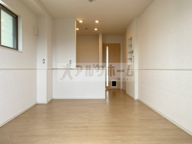 ソレイユコートの居間・リビング