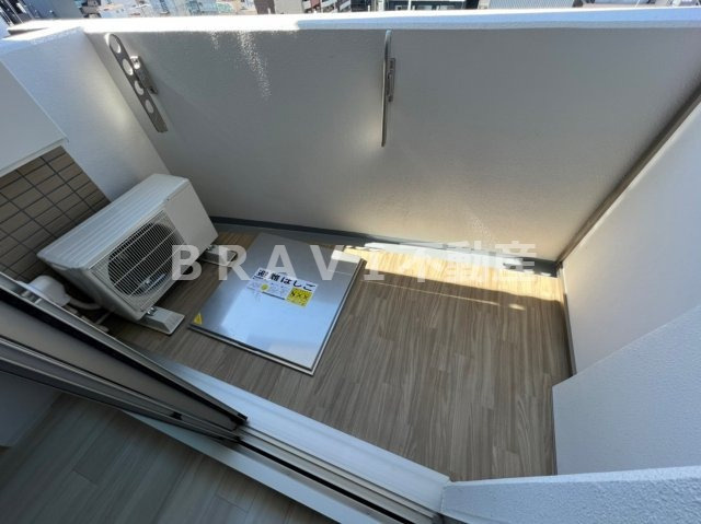 セレニテ天満橋アリア　BRAVI不動産のバルコニー|【セレニテ天満橋アリア】落ち着いた時間を過ごせるバルコニーです