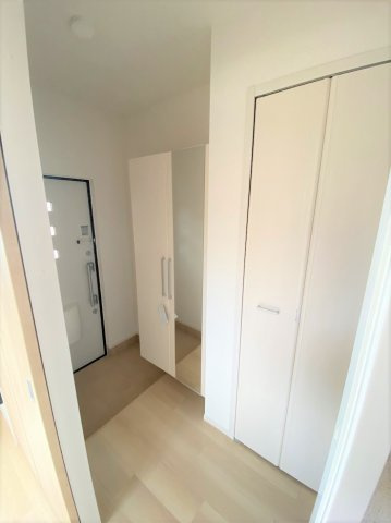 モンマルトルの玄関