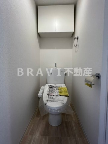 セレニテ天満橋アリア　BRAVI不動産のトイレ|【セレニテ天満橋アリア】清潔感のあるトイレです
