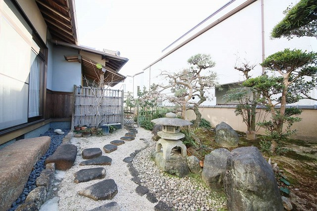 半田市柊町4丁目戸建の庭