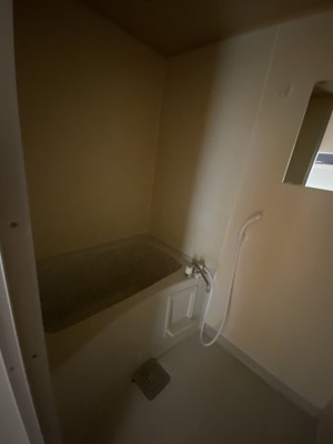 【浴室】 | グリーンリーフ5番館 | ゆったり過ごせるお風呂です