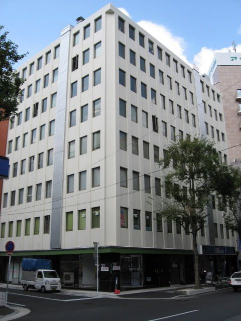 博多駅東口ビル