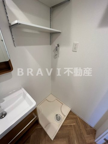 セレニテ天満橋アリア　BRAVI不動産の洗面所|【セレニテ天満橋アリア】洗濯パン