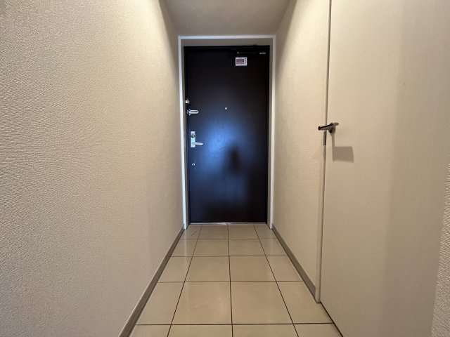 【玄関】