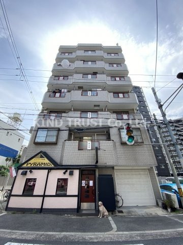 パレス北梅田の外観|落ち着いた雰囲気の外観です