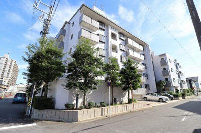 【外観】 | サーラシティ井田 | 大規模修繕済。とても綺麗な外観です。