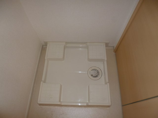 クレメントヴィラ　Ａの内装|室内洗濯機置場
