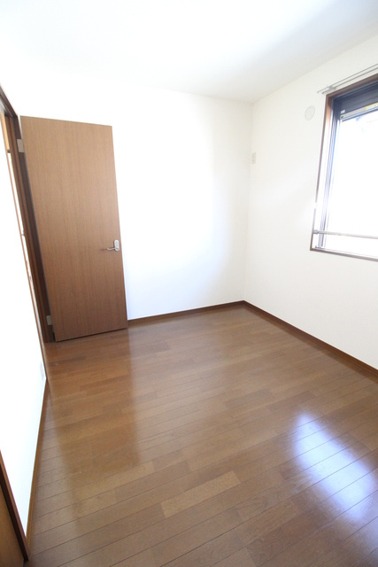 シティパルAの居間・リビング