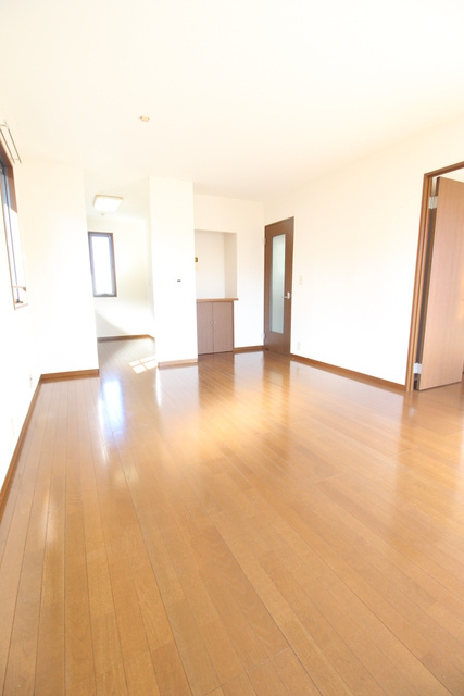 シティパルAの居間・リビング