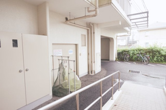 【その他共用部分】 | 建物内にあるゴミ捨て場