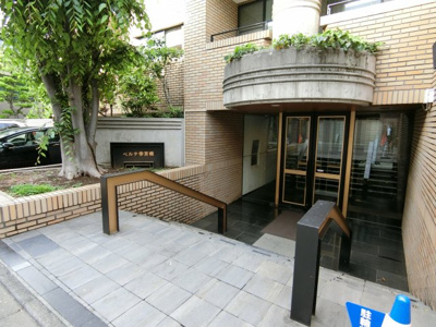 【エントランス】 | ベルテ参宮橋