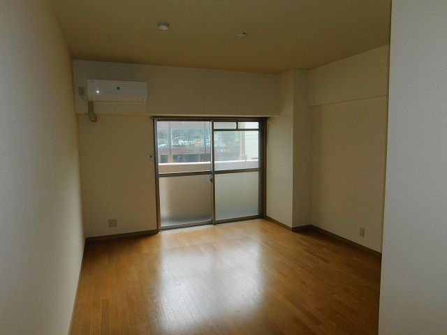 【洋室】 | monfoyer