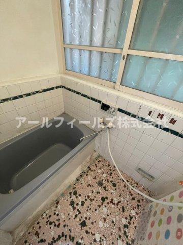 西馬橋２丁目戸建の浴室