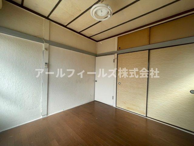 西馬橋２丁目戸建の居間・リビング