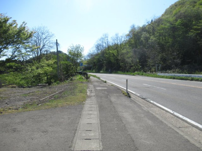 【前面道路含む現地写真】 | 北秋田市今泉中台・売地