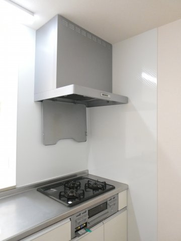 ノーベルのキッチン|システムキッチン　グリル、コンロ付き