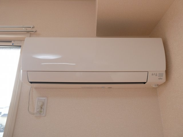 ノーベルの設備|エアコン2台付き