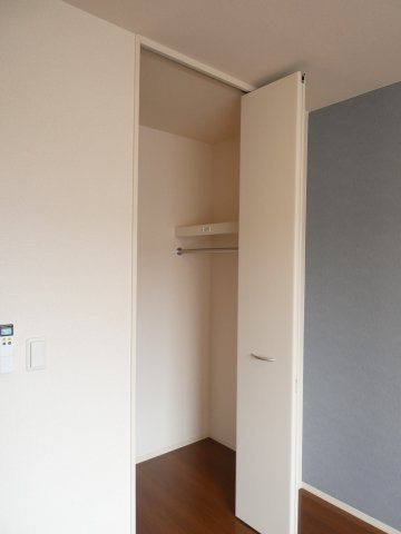 ノーベルの収納|南洋室クローゼット