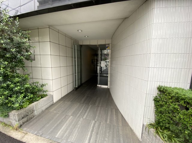 ヴェルステージ秋葉原Ⅱのエントランス