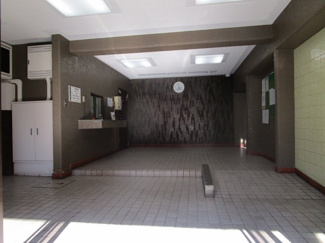 【エントランス】