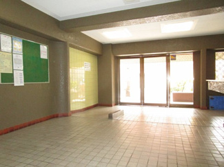 【エントランス】