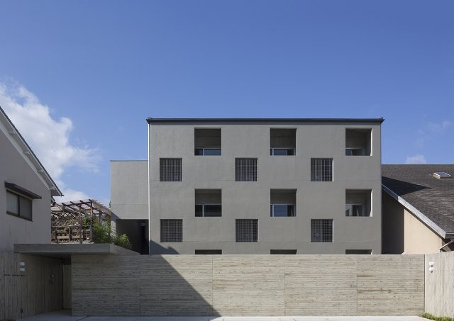 モノコモドウエスト