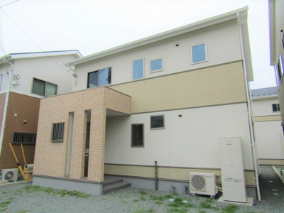 【外観】 | 未入居住宅　甲斐市中下条 | 外観はこのようになっています♪