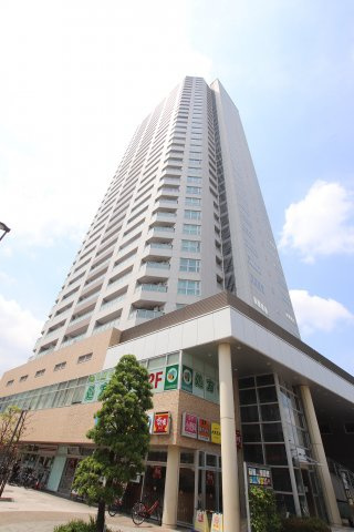 アトラスブランズタワー三河島の外観