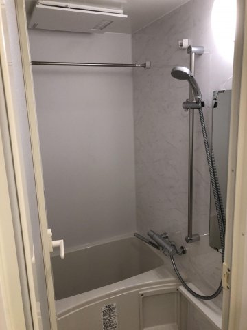 【浴室】 | LANDIC　O2227 | きれいなお風呂です