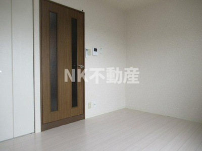 【居間・リビング】 | セピアコート（徳庵賃貸） | 洋室です