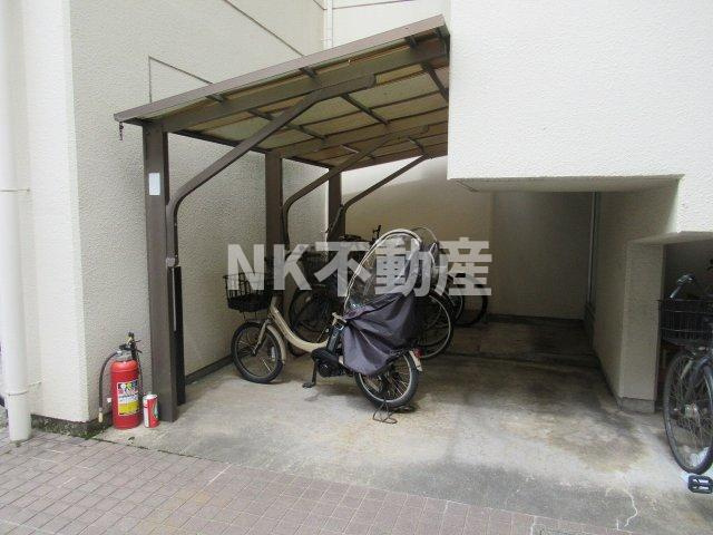 【その他共用部分】 | ツカサロイヤルハイツ瓢箪山（瓢箪山賃貸） | 駐輪場です