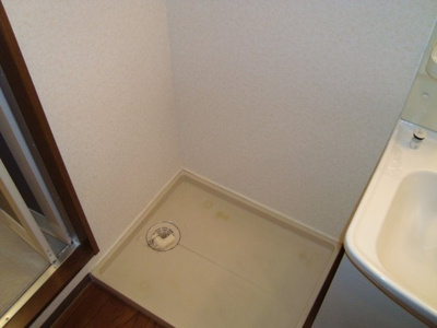 【設備】 | イーストピア | 洗濯機置場