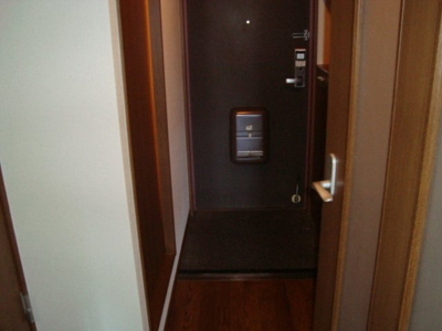 【玄関】 | イーストピア | 玄関