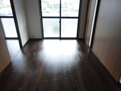 【内装】 | イーストピア | 室内