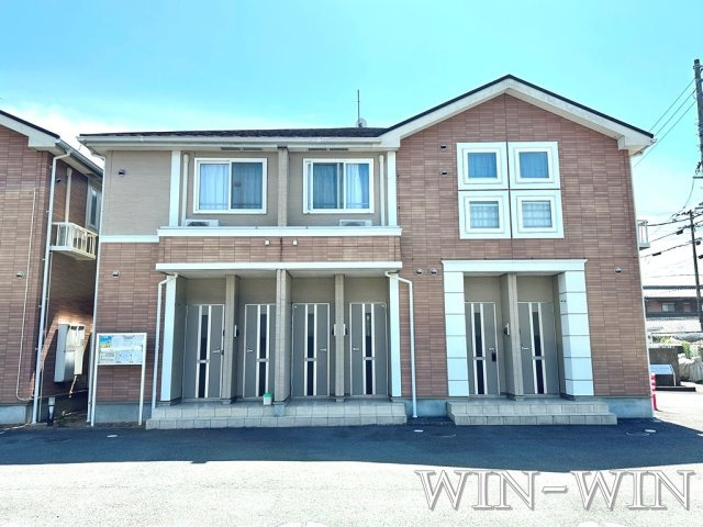 豊橋市大岩町字曲松のアパートの外観