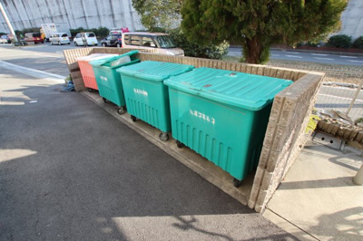 【その他共用部分】 | ベルアンジュ裕 | 敷地内ごみ置き場