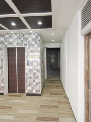 【エントランス】 | １Fスケルトン物件