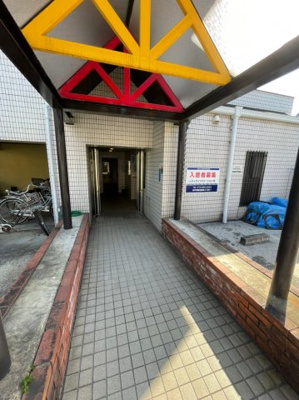 【エントランス】 | アバンテ尼崎西