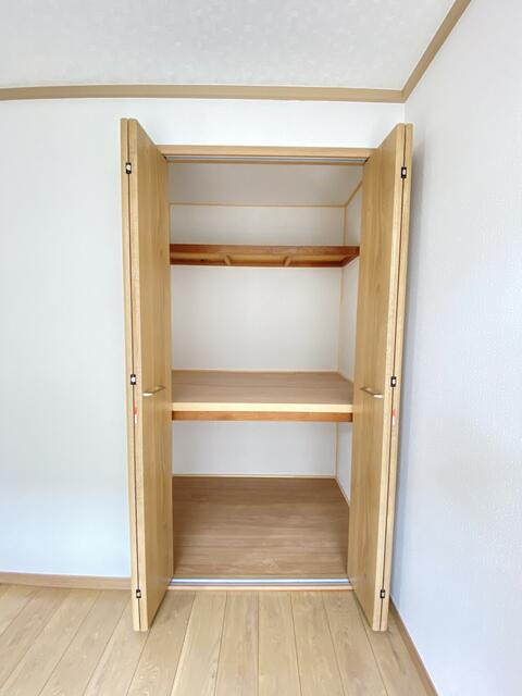第一藤栄ハイツの収納