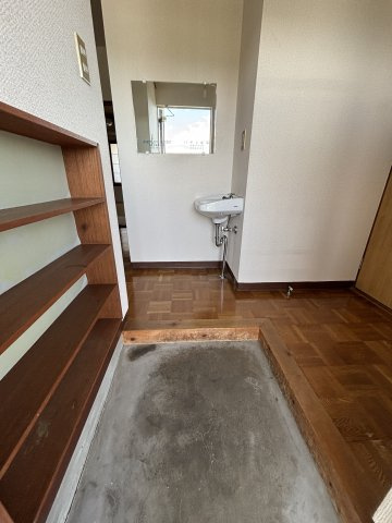 ホワイトハイツ